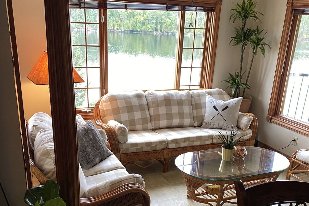 Photo of Livingroom in Gracefield