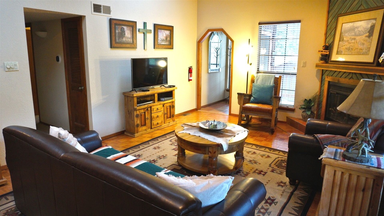 Photo of Livingroom in Ruidoso