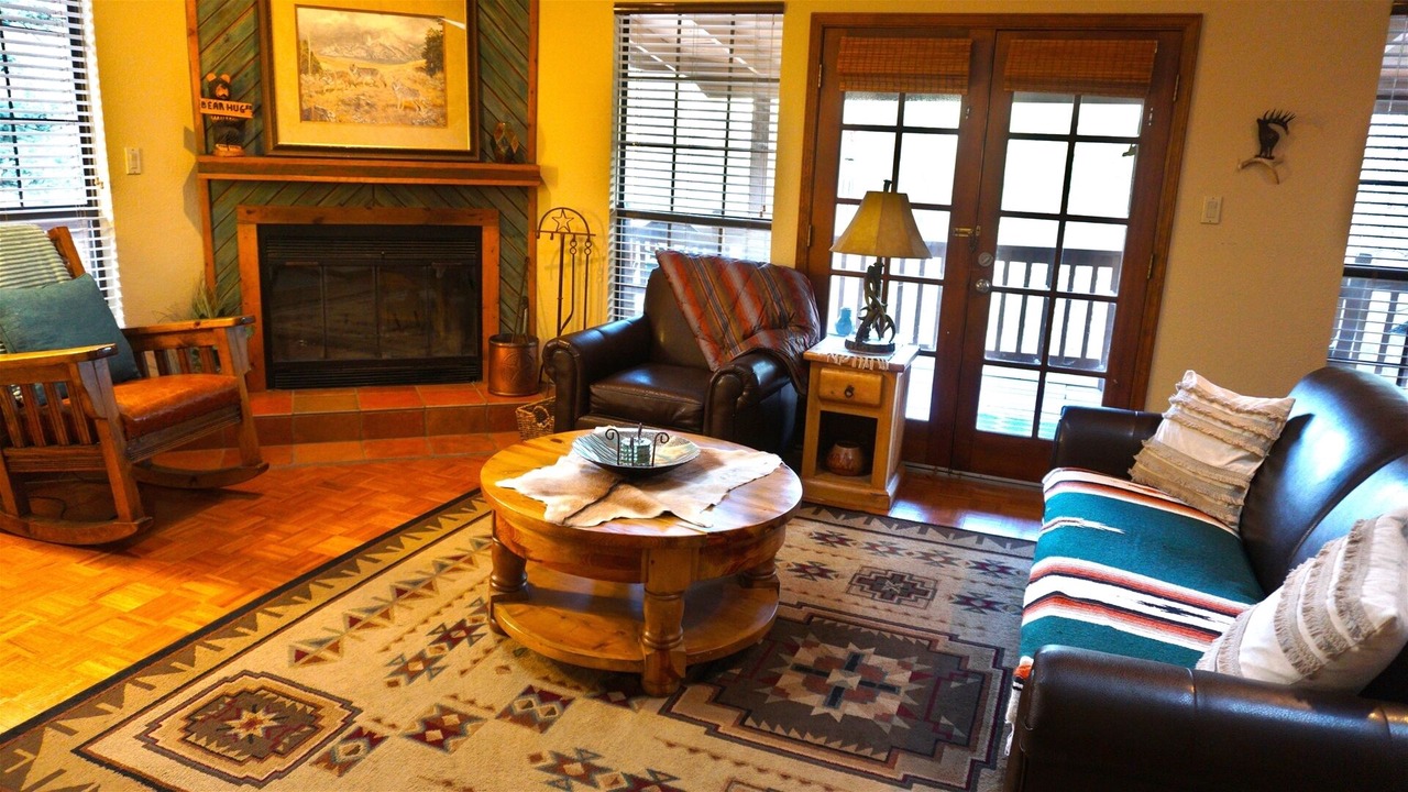 Photo of Livingroom in Ruidoso