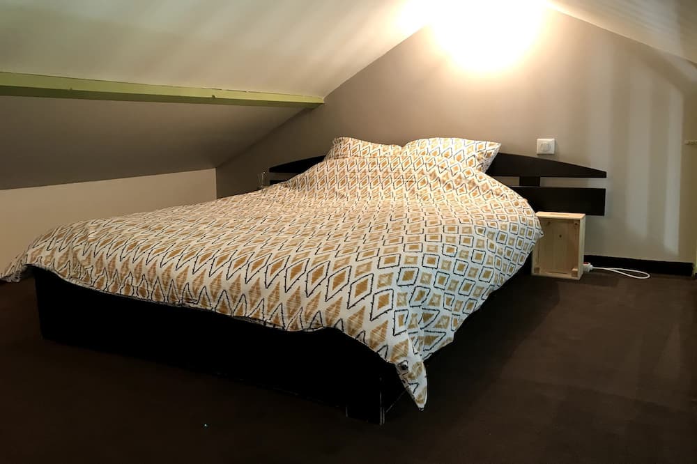 Photo of Bedroom in Saint-Mars-du-Desert
