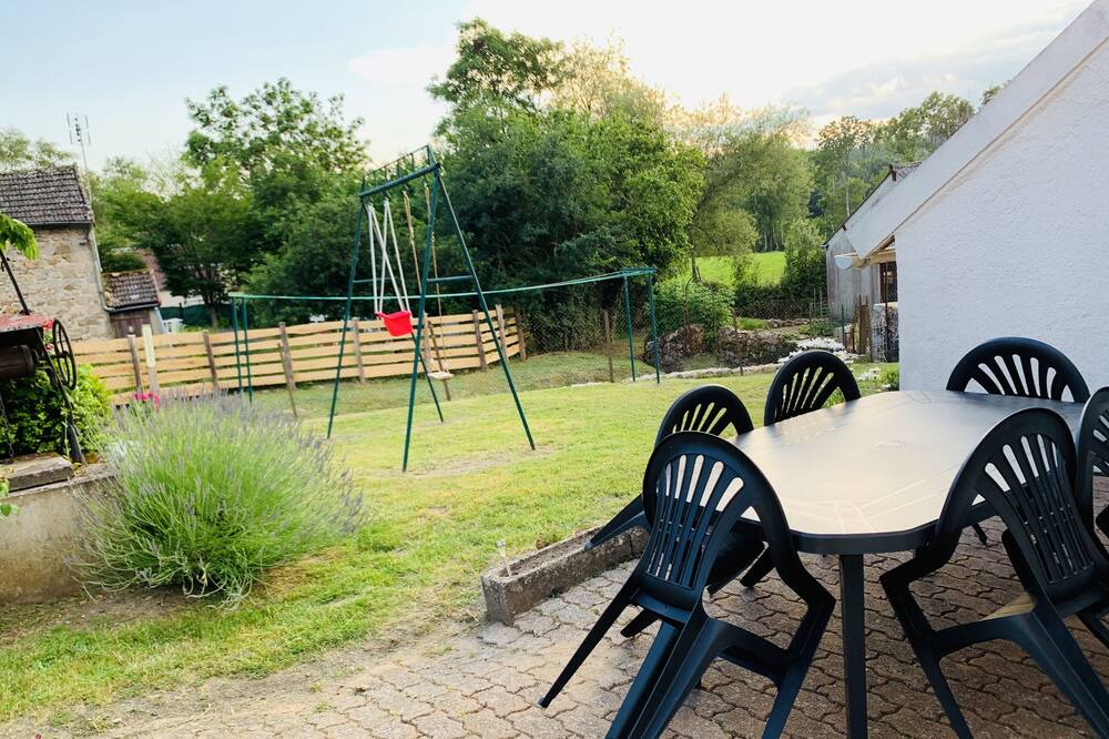 Photo of Others in Saulieu