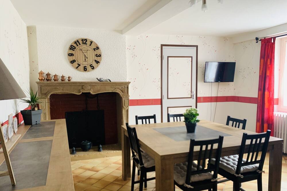 Photo of Others in Saulieu