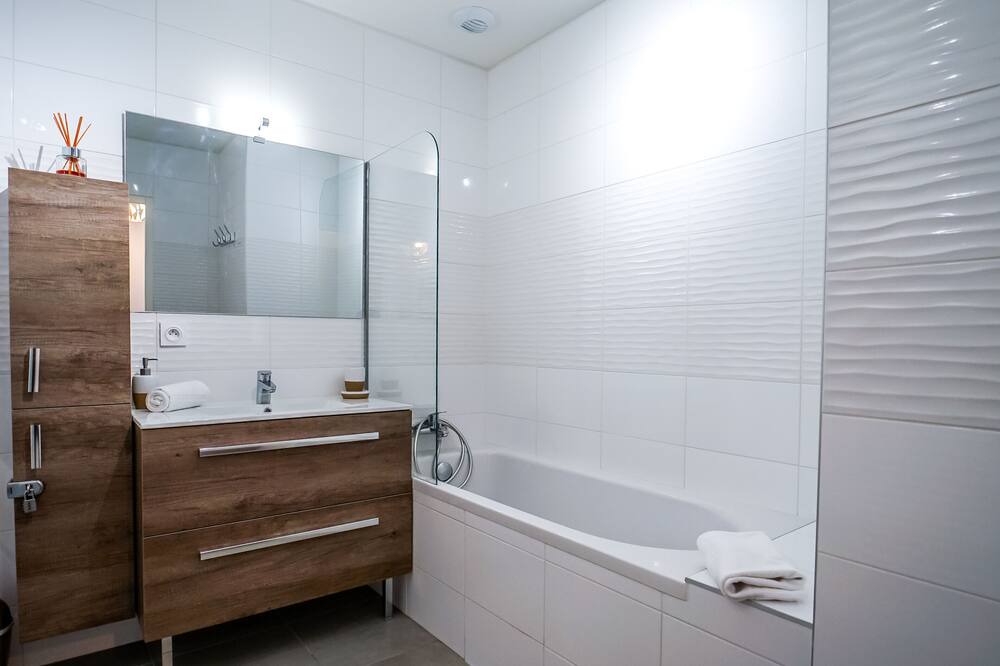 Photo of Bathroom in Chaparon