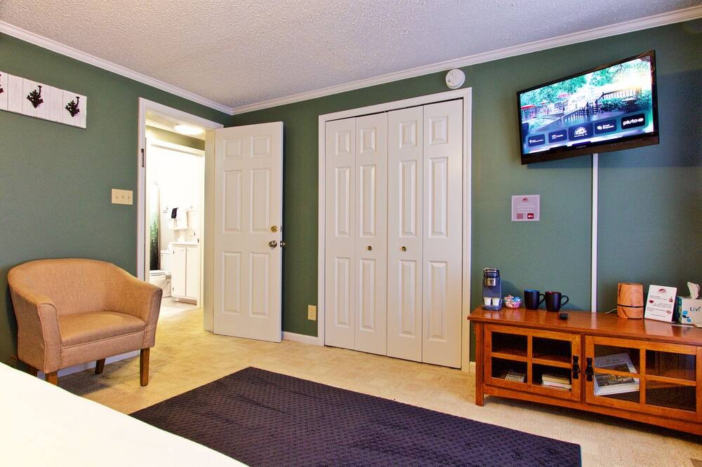 Photo of Bedroom in Downtown