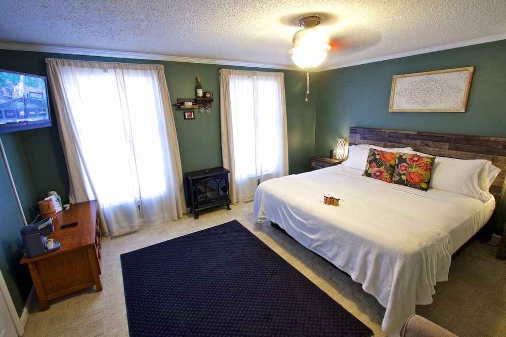Photo of Bedroom in Downtown