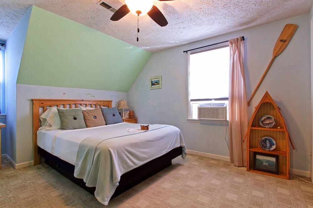 Photo of Bedroom in Downtown