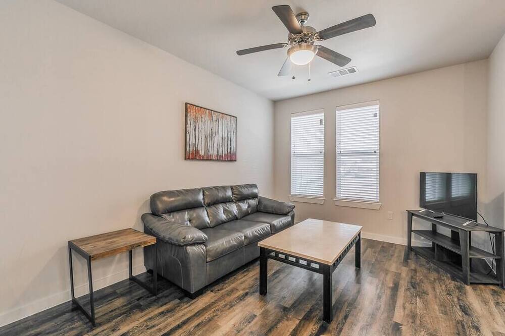 Photo of Livingroom in Elmo