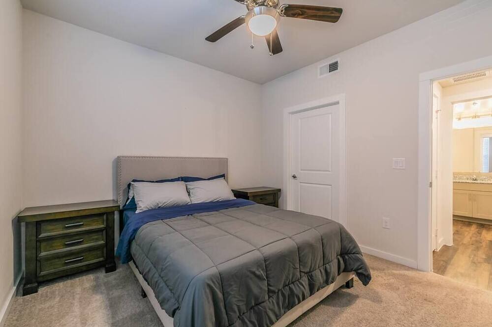 Photo of Bedroom in Elmo