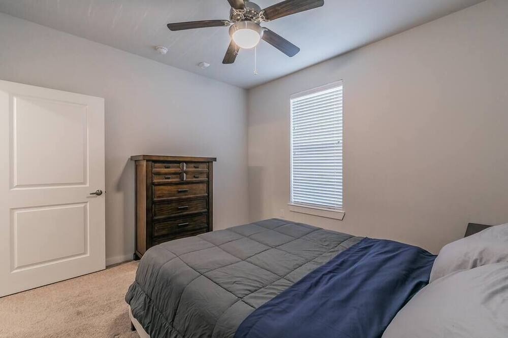 Photo of Bedroom in Elmo