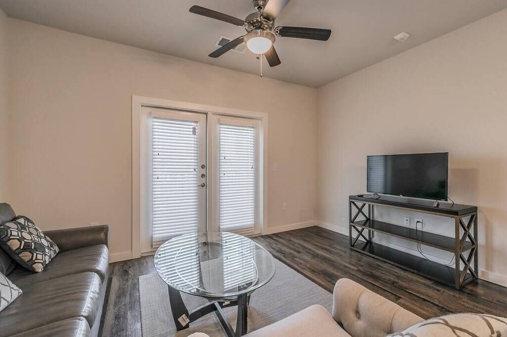 Photo of Livingroom in Elmo