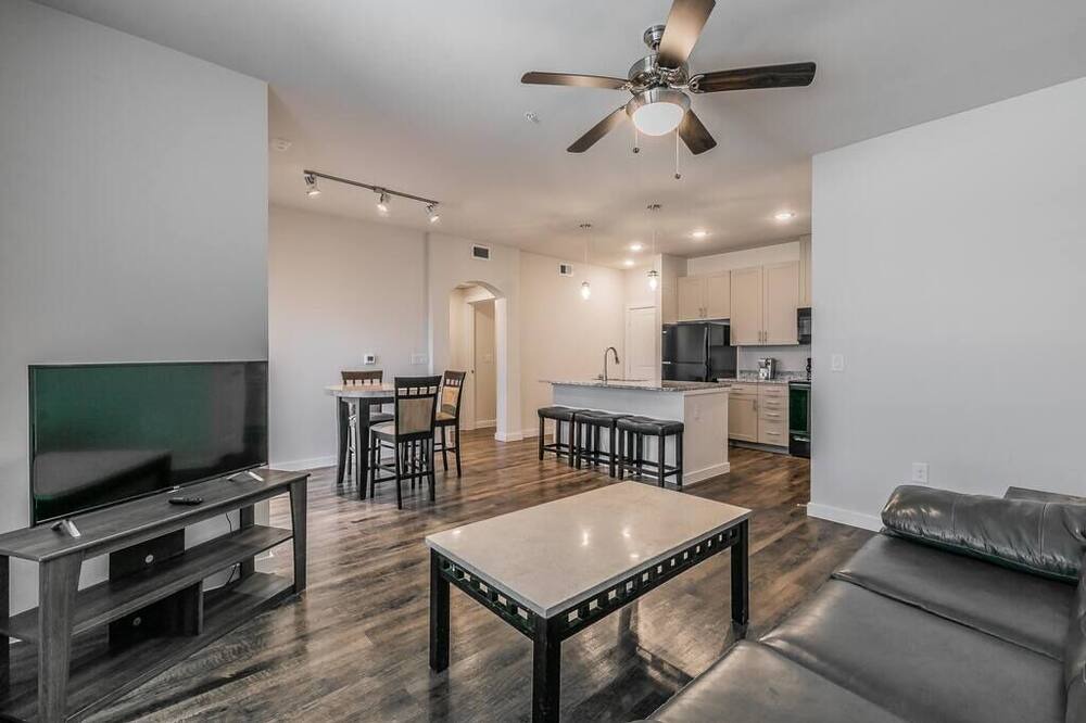 Photo of Livingroom in Elmo