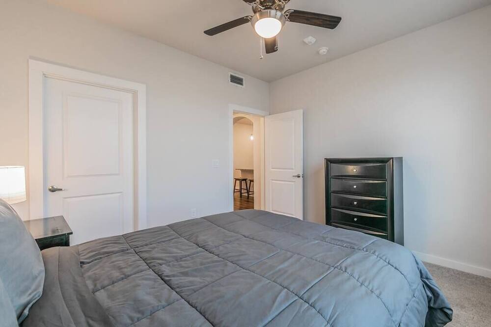 Photo of Bedroom in Elmo