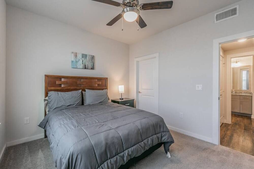 Photo of Bedroom in Elmo