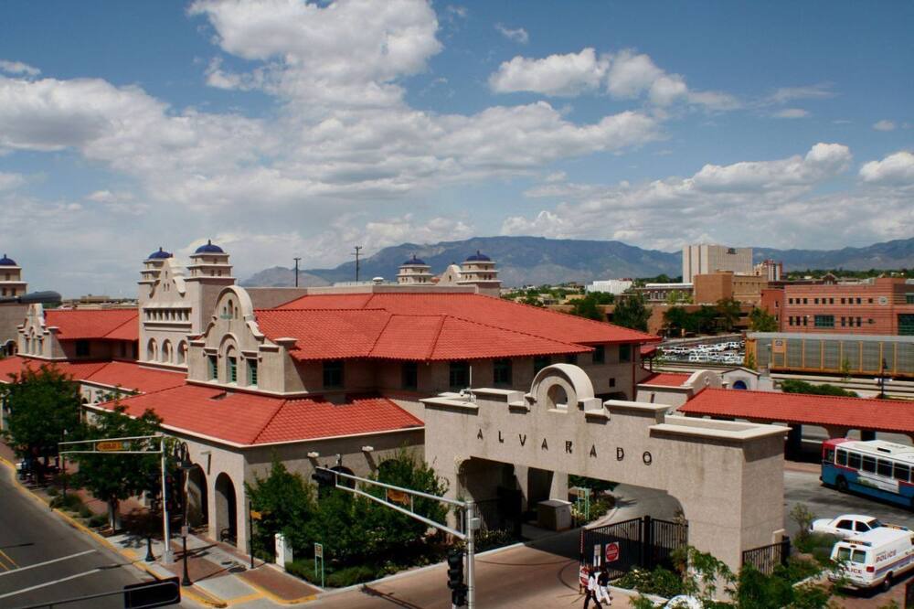 Photo of Others in Albuquerque