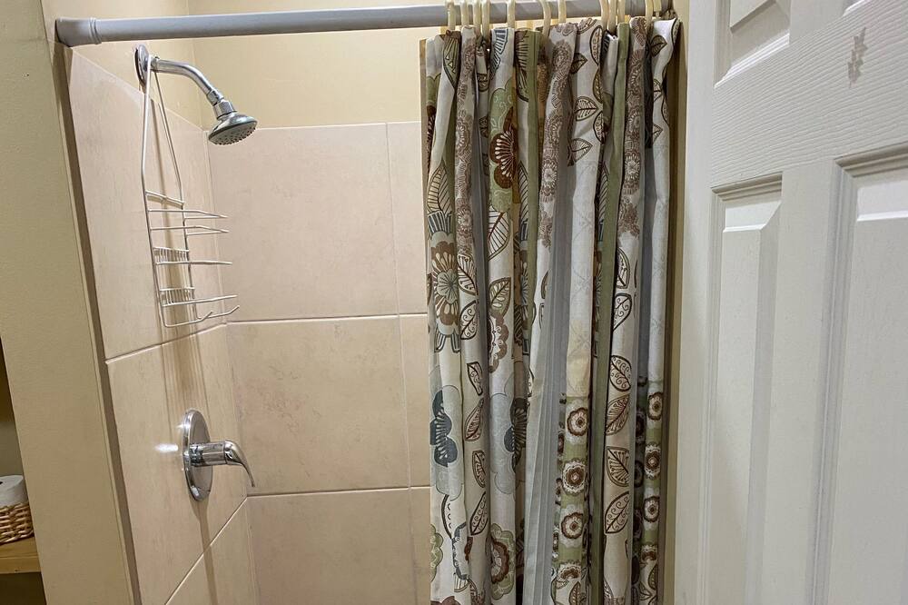 Photo of Bathroom in Grove