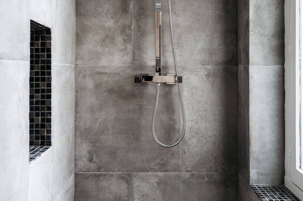 Photo of Bathroom in 1st Arrondissement