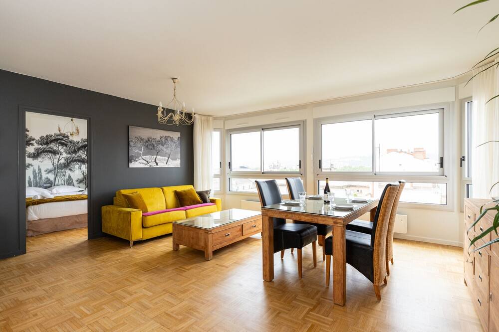 Photo of Others in Moliere Vauban