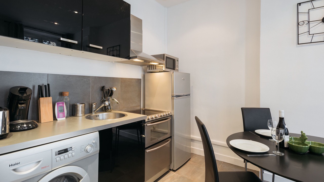 Photo of Kitchen in Jules Ferry - Recamier
