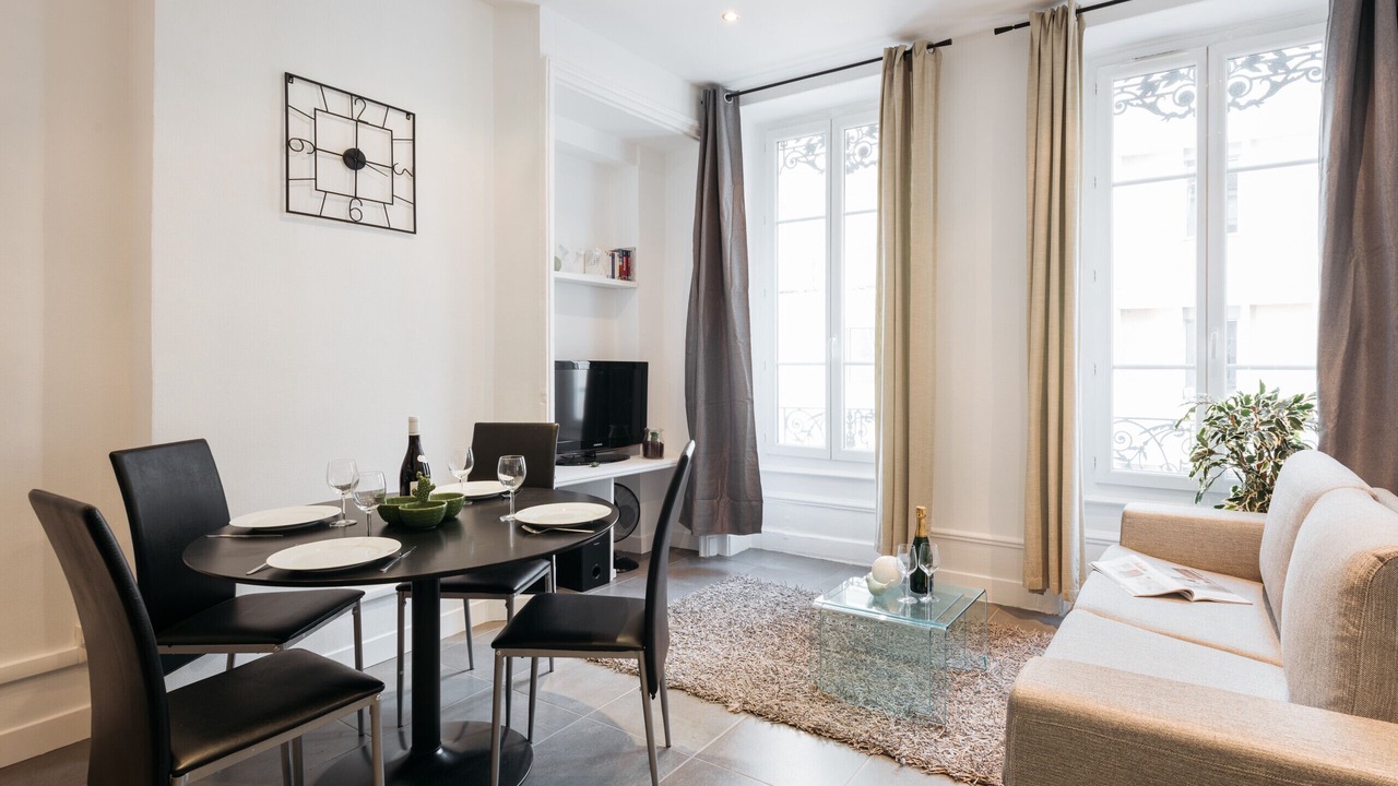 Photo of Others in Jules Ferry - Recamier