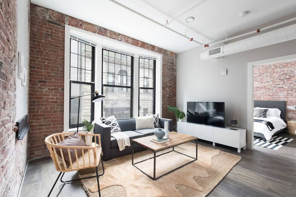 Photo of Others in Beacon Hill