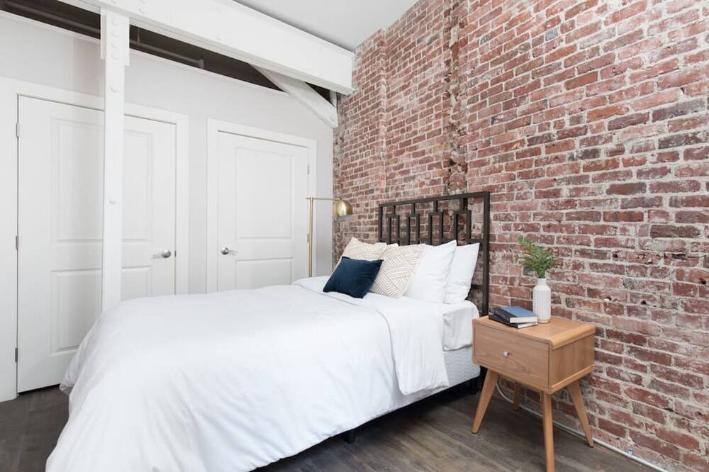 Photo of Others in Beacon Hill