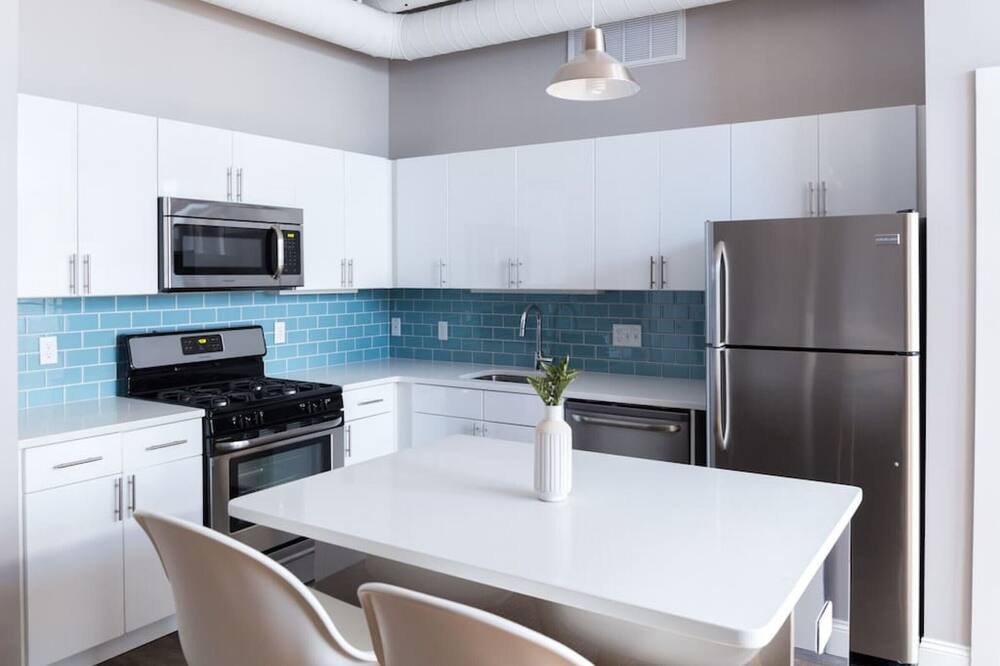 Photo of Others in Downtown Boston