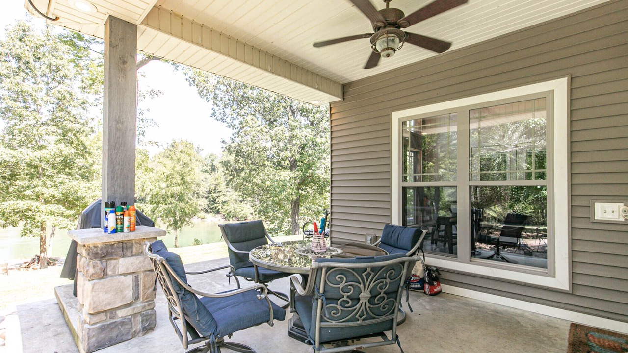 Photo of Patio Balcony in Warm Springs
