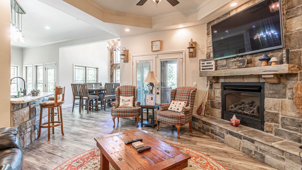 Photo of Livingroom in Warm Springs