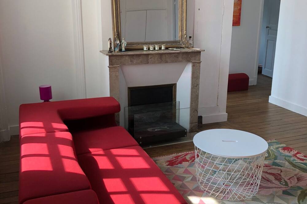 Photo of Livingroom in Saint-Jean-aux-Bois
