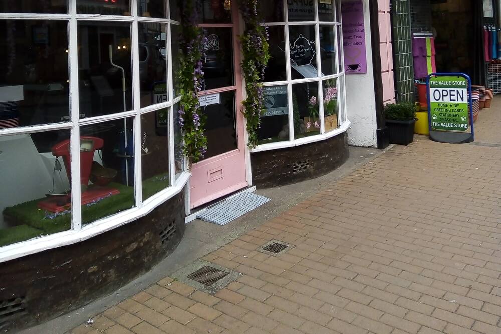 Photo of Others in Mortehoe