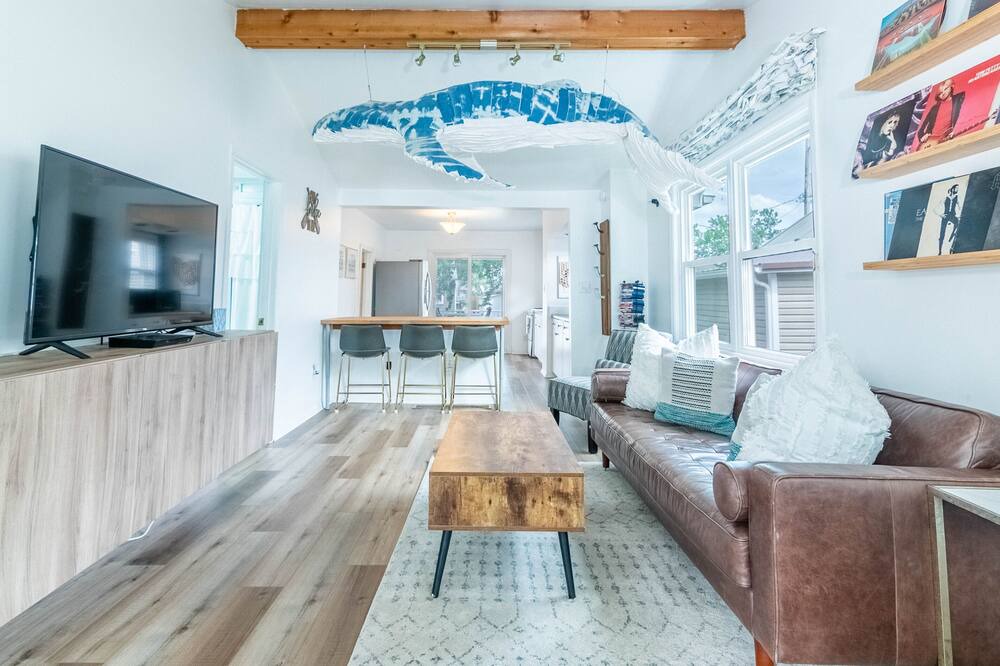 Photo of Livingroom in Buckeye Lake