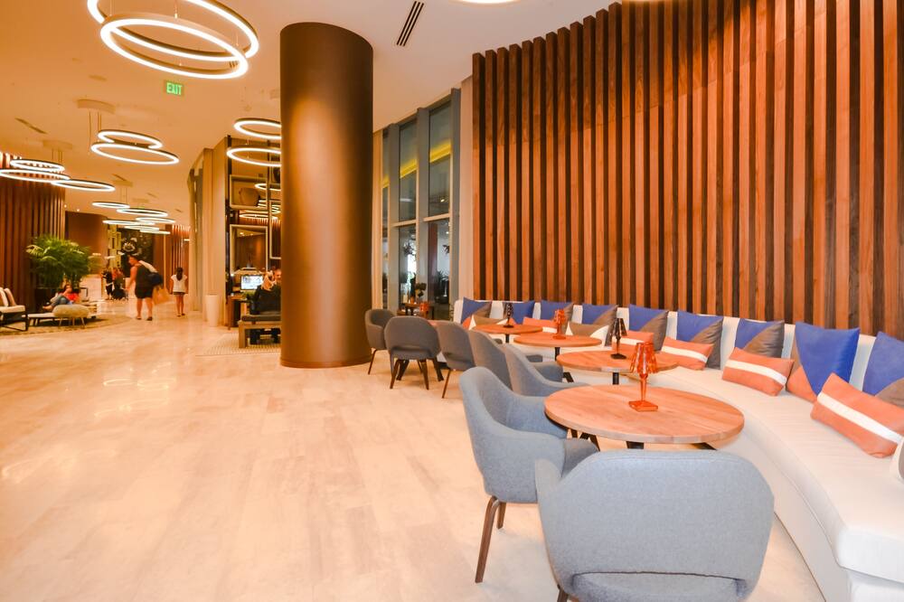 Photo of Others in Hollywood South Central Beach