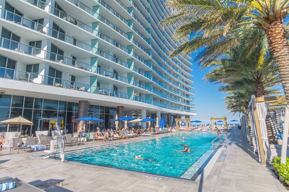 Photo of Outdoor in Hollywood South Central Beach