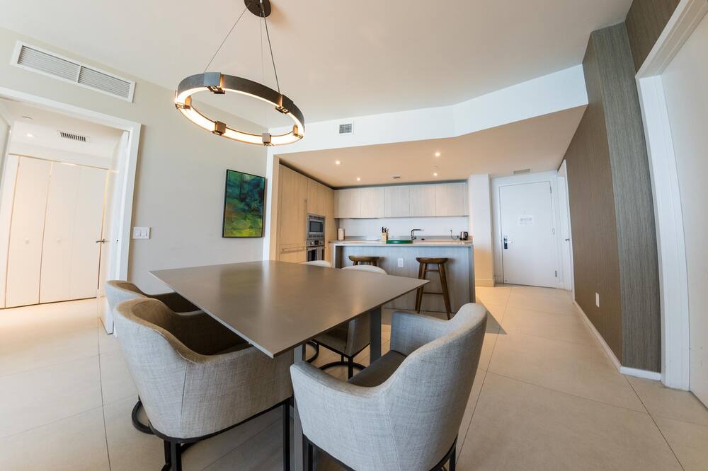 Photo of Others in Hollywood South Central Beach