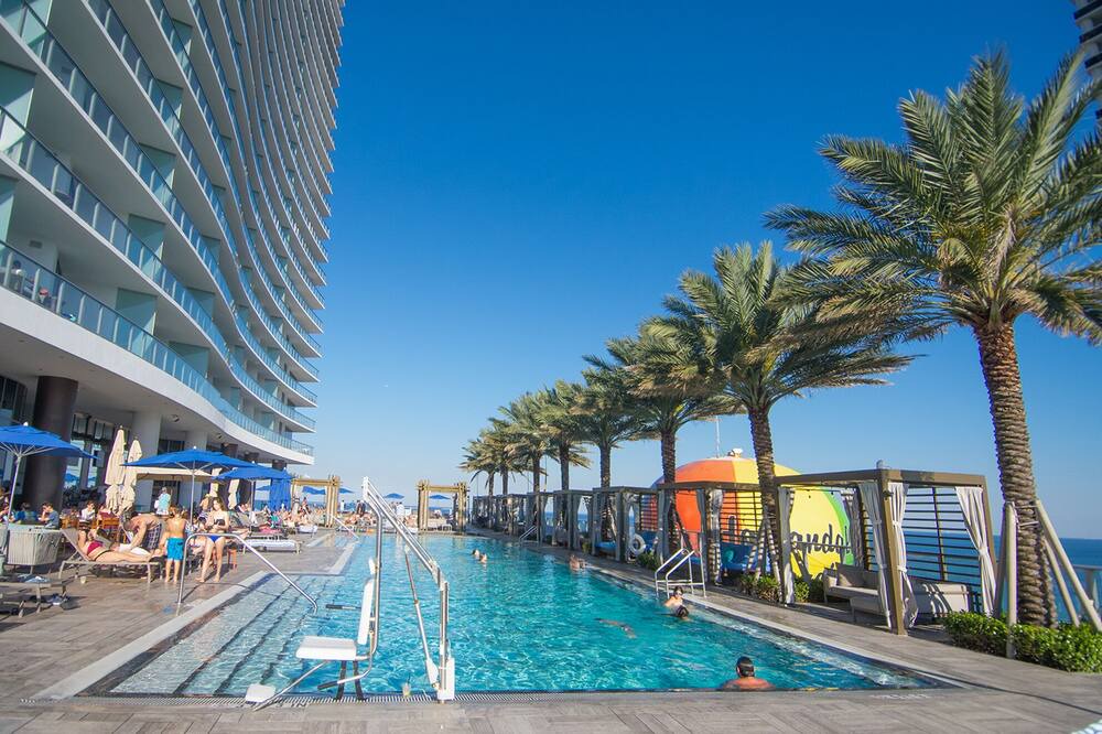 Photo of Outdoor in Hollywood South Central Beach