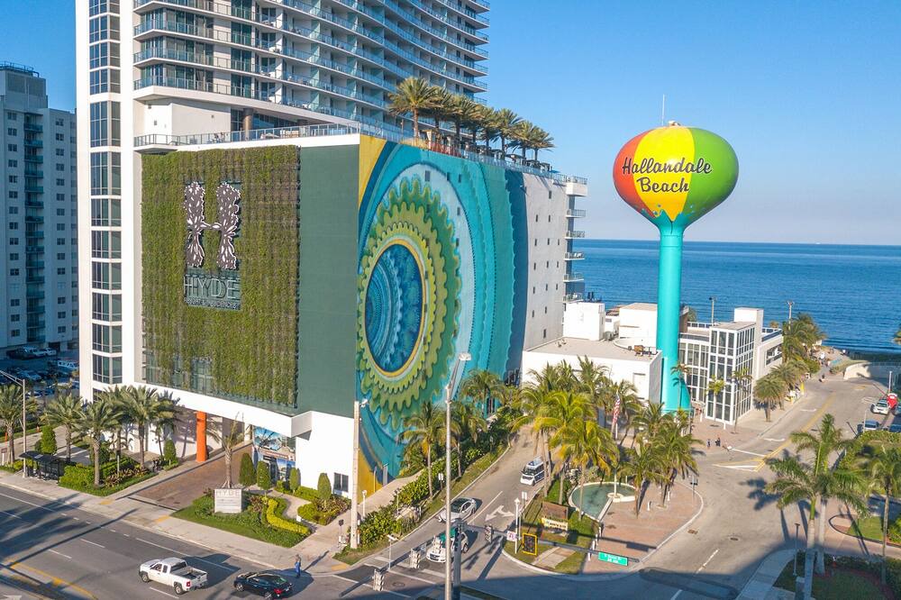 Photo of Outdoor in Hollywood South Central Beach