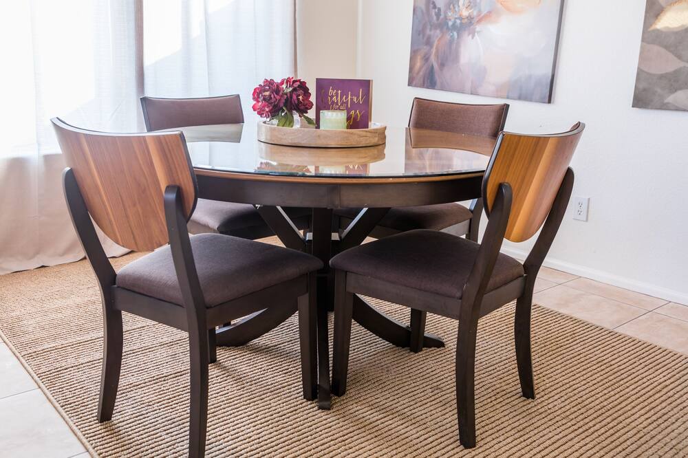 Photo of Livingroom in Goodyear