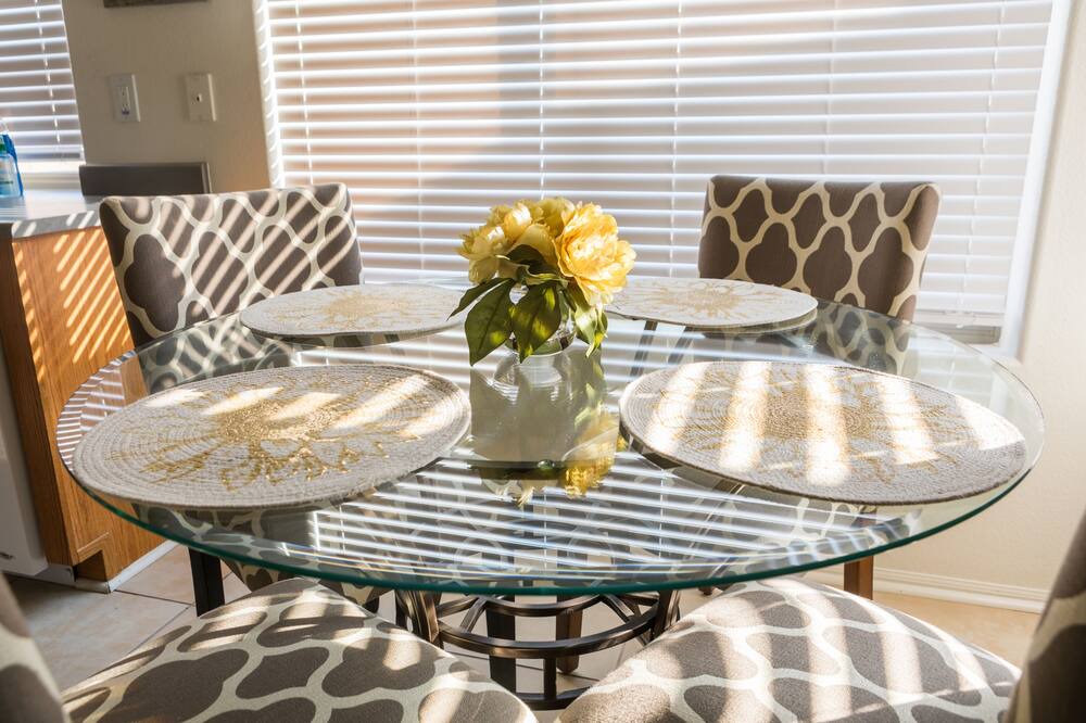 Photo of Livingroom in Goodyear