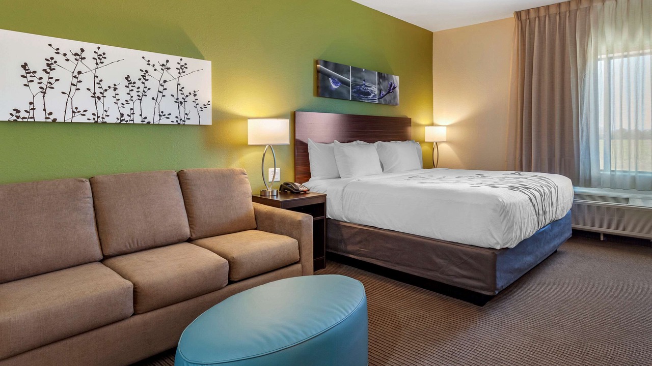 Photo of Bedroom in Waller