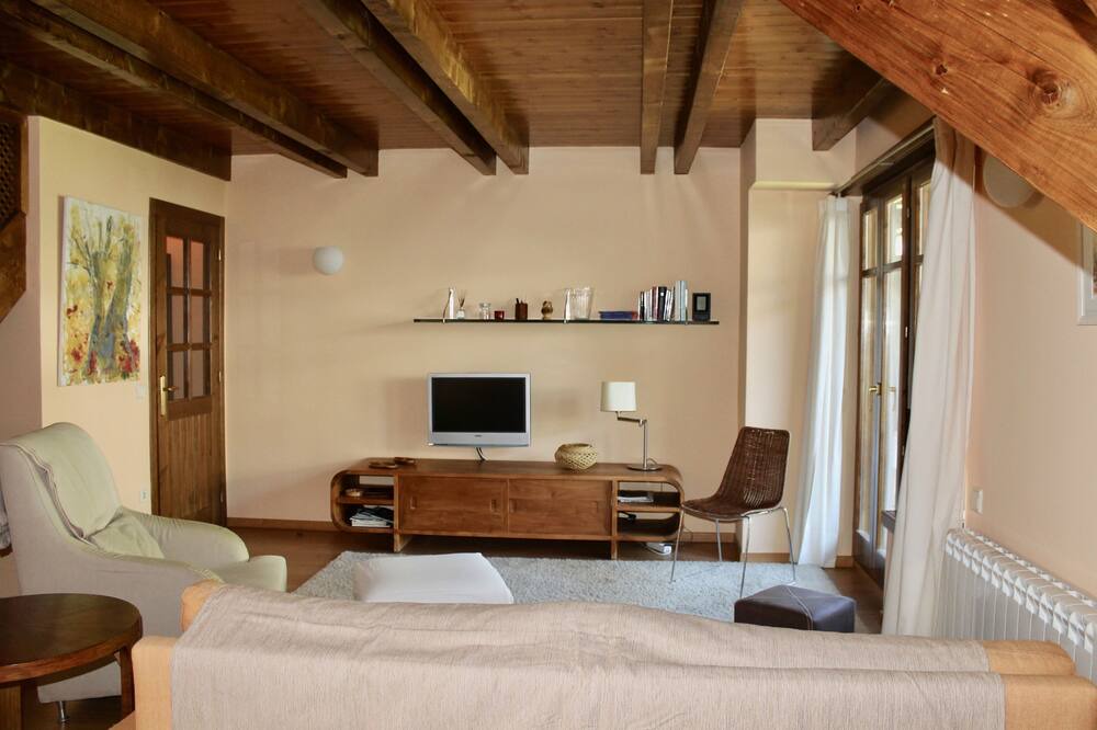 Photo of Livingroom in Salardu