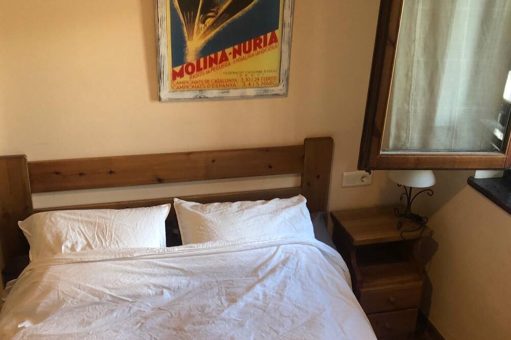 Photo of Bedroom in Alp