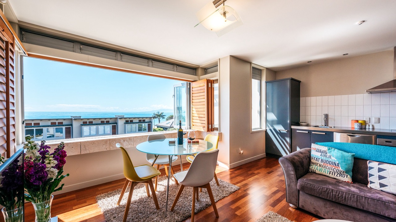 Photo of Bedroom in Onetangi