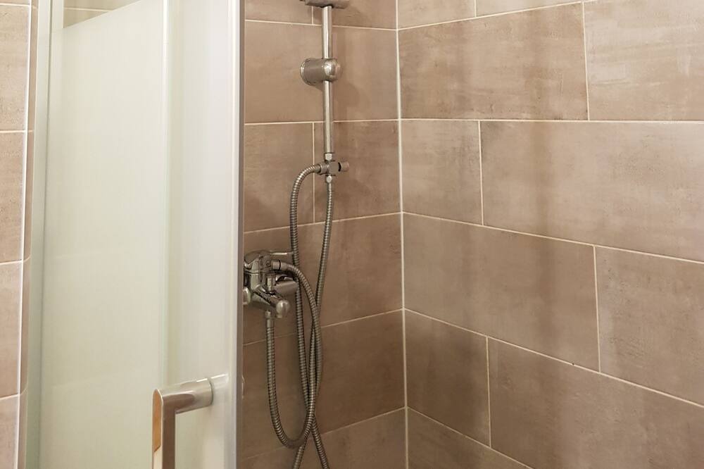 Photo of Bathroom in Houilles