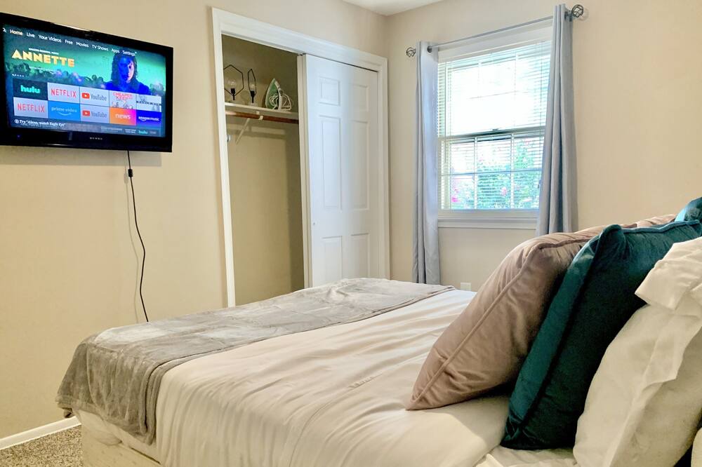 Photo of Bedroom in Greensboro