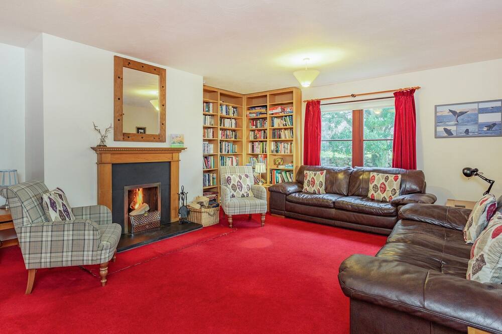 Photo of Livingroom in Achnasheen