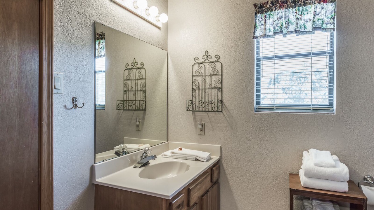 Photo of Bathroom in Ruidoso