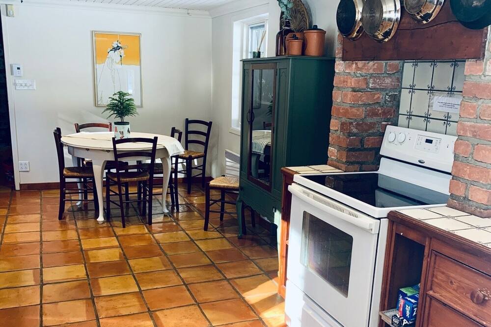 Photo of Kitchen in Morin Heights