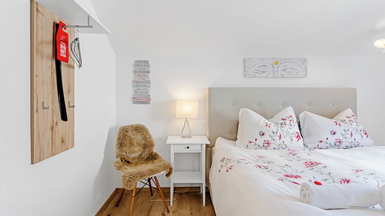Photo of Bedroom in Meilen District