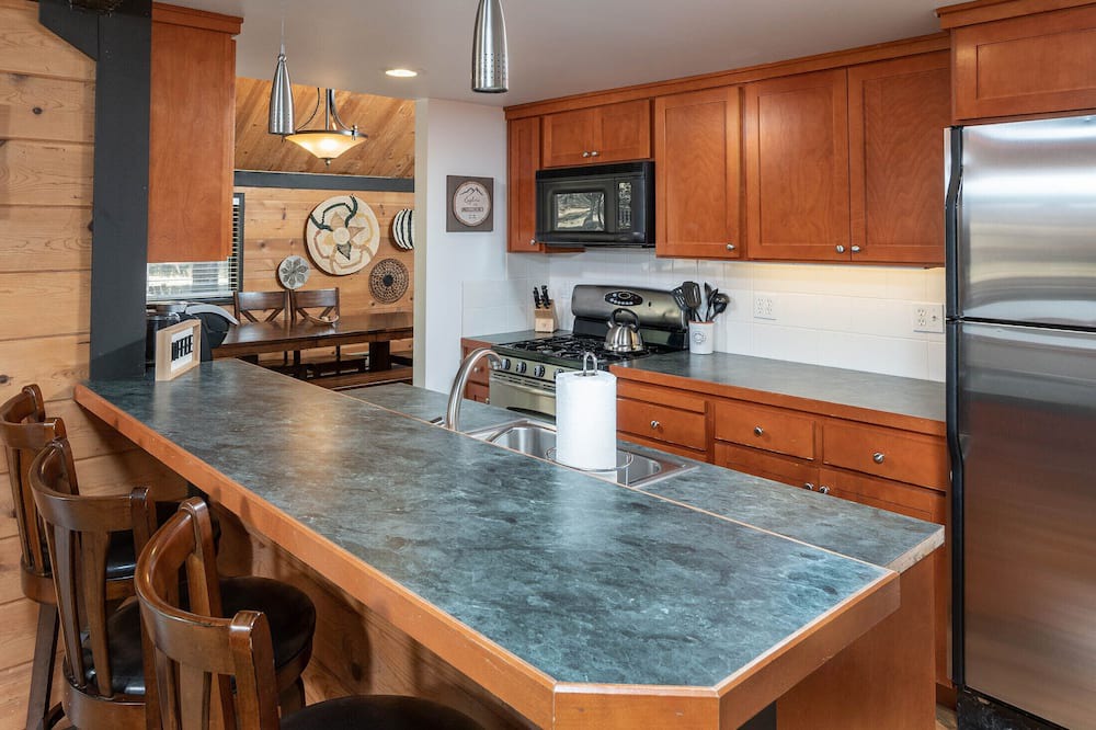 Photo of Kitchen in Overlook Park