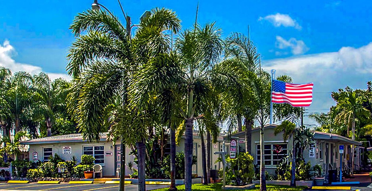 Photo of Outdoor in Hallandale Beach